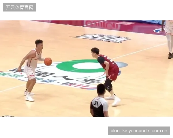 篮球少年跨步太大被吹走步——成长路上的“戏剧”与突破