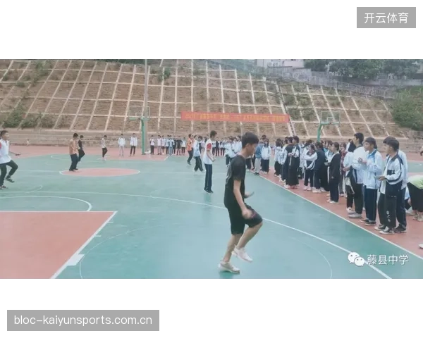 跳远少年用一跳改变人生轨迹